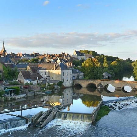 Chaleureuse Petite Maison De Bourg Beaumont-sur-Sarthe 외부 사진