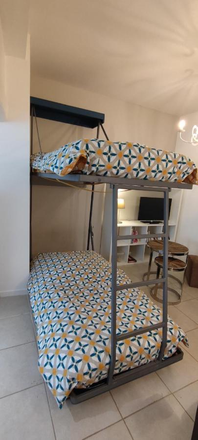 Chaleureuse Petite Maison De Bourg Beaumont-sur-Sarthe 외부 사진