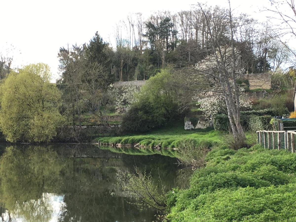 Chaleureuse Petite Maison De Bourg Beaumont-sur-Sarthe 외부 사진